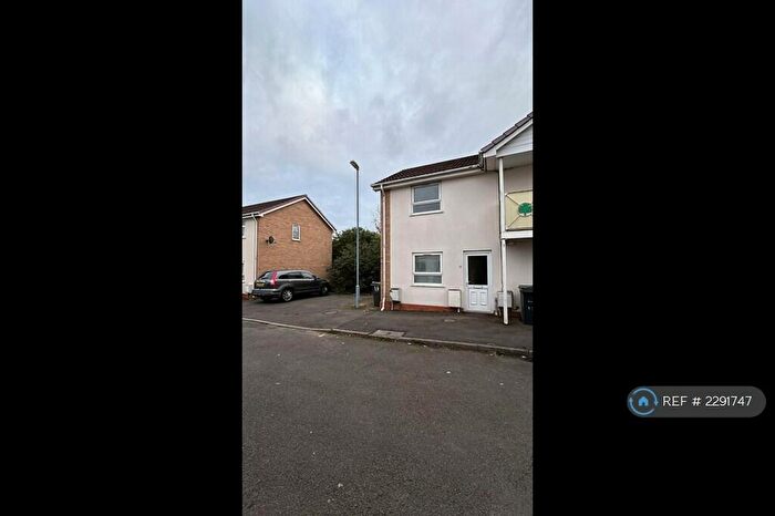 2 Bedroom Semi-Detached House To Rent In Damson Wharf, Tipton, DY4