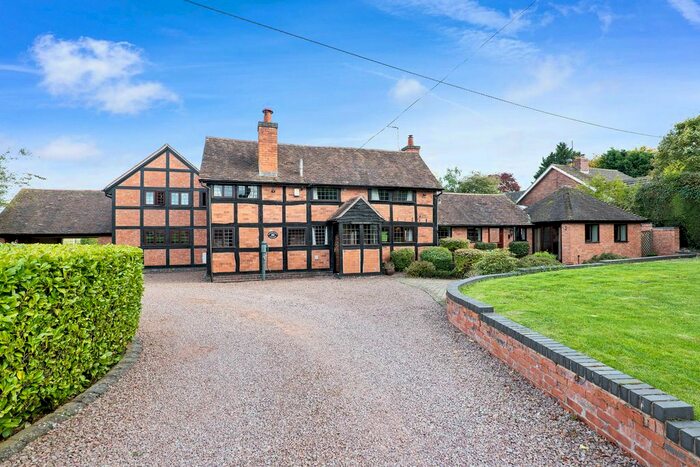 6 Bedroom Country House For Sale In Foredraught Lane, Tibberton, Droitwich Spa Worcestershire, WR9