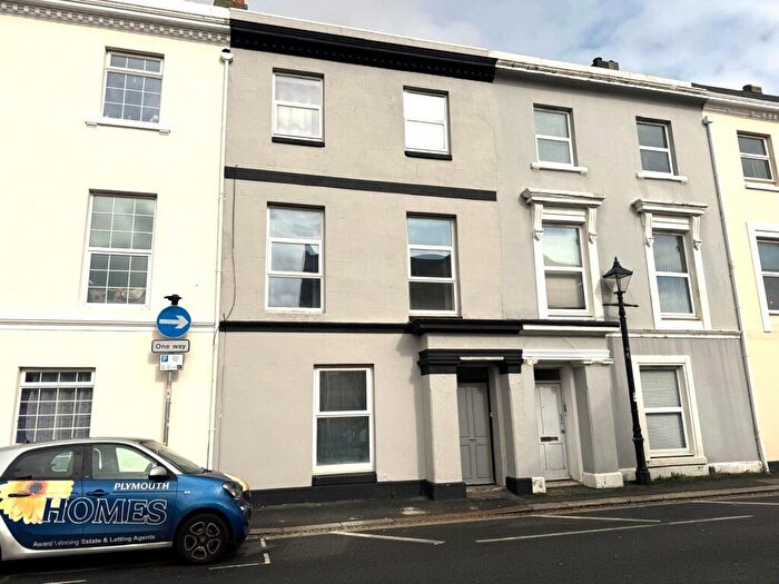 1 Bedroom Flat To Rent In Clifton Place, Greenbank, Plymouth, PL4
