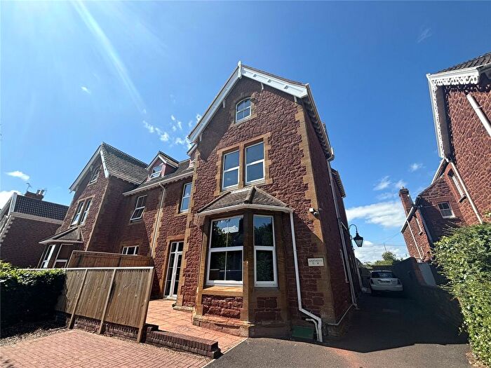 Studio To Rent In Northfield Lodge, - Northfield, Bridgwater, Somerset, TA6