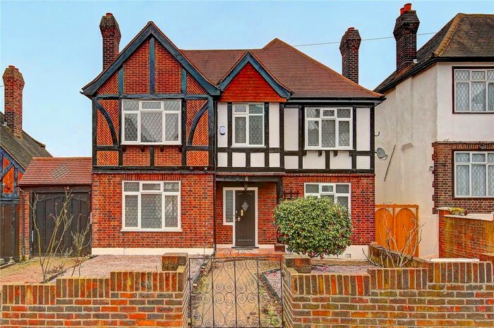 4 Bedroom Property To Rent In Belltrees Grove, Streatham, SW16