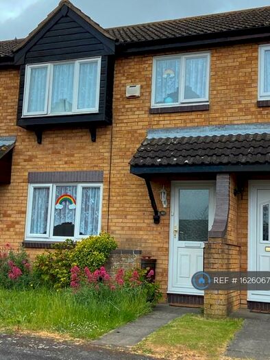 3 Bedroom Terraced House To Rent In Stag Road, Chatham, ME5
