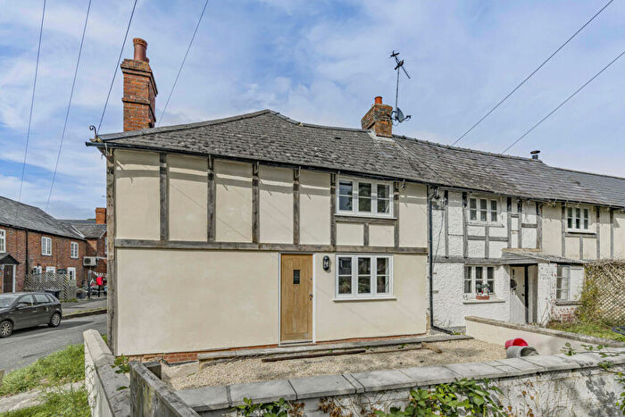 2 Bedroom Cottage For Sale In High Street, Childrey, OX12