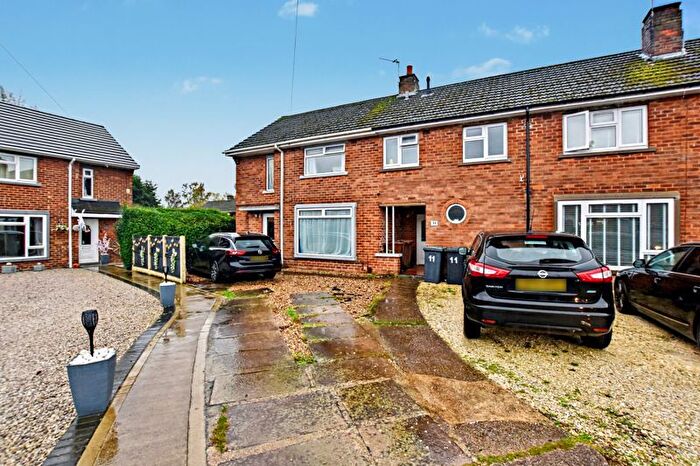 2 Bedroom End Of Terrace House For Sale In Bardney Close, Lincoln, LN6