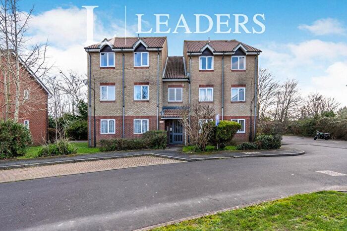 1 Bedroom Flat To Rent In Sunbeam Way, Gosport, Hampshire, PO12