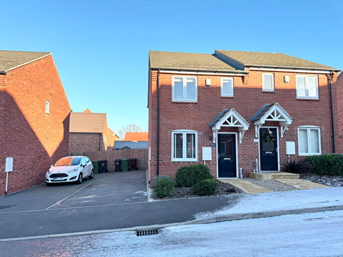 2 Bedroom Semi Detached House For Sale In Strawflower Road, Shepshed, Loughborough, Leicestershire, LE12