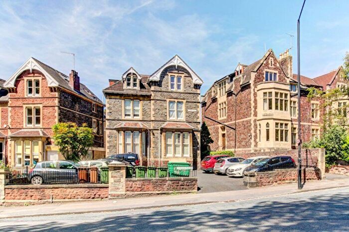 1 Bedroom Apartment For Sale In Queens Avenue | Clifton, BS8