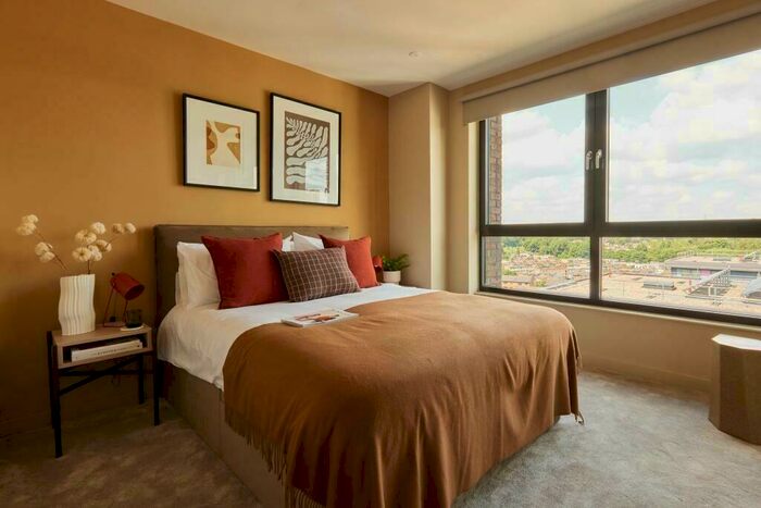 1 Bedroom Flat To Rent In Lewisham Road, London, SE13