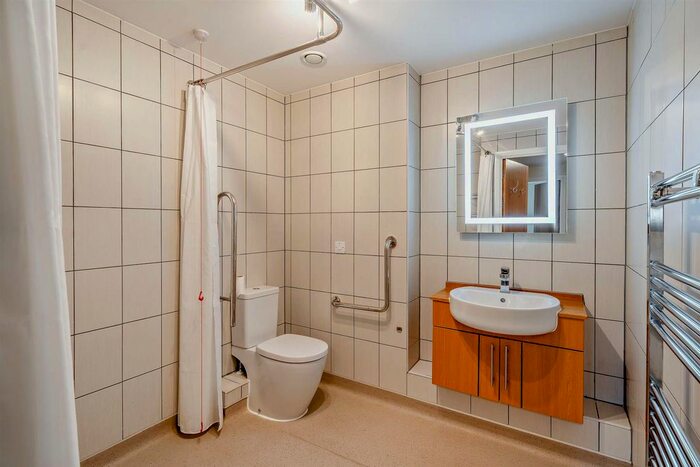 2 Bedroom Flat For Sale In Greaves Road, Lancaster, LA1