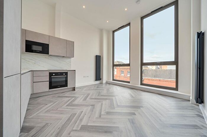 1 Bedroom Apartment To Rent In - Hythe Street, Kent, DA1