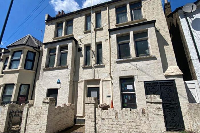 9 Bedroom Terraced House For Sale In Villiers Road, London, Willesden, NW2