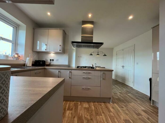 4 Bedroom Detached House For Sale In Patina Way, Swadlincote, DE11