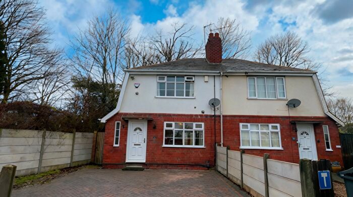 2 Bedroom Semi Detached House For Sale In Lower Green, Tipton, DY4