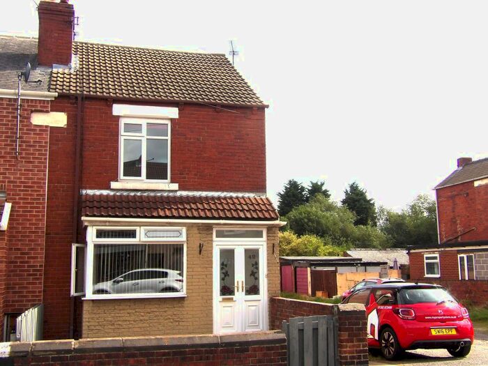 3 Bedroom Semi-Detached House To Rent In Owston Road, Carcroft, Doncaster, DN6