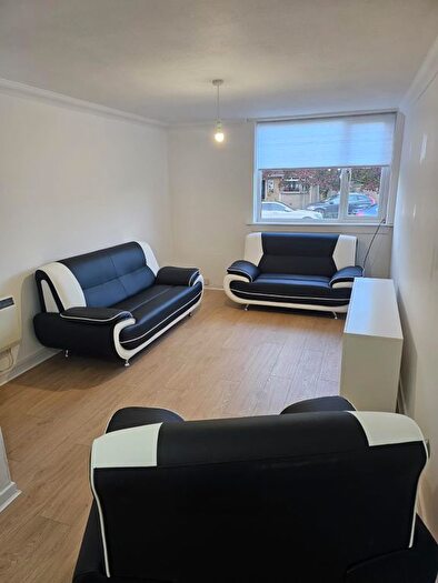1 Bedroom Flat To Rent In Castleton Drive, Newton Mearns, Glasgow, G77