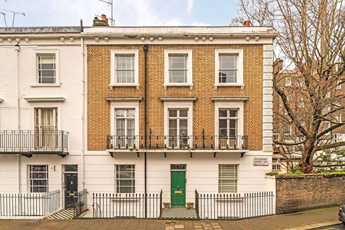 1 Bedroom Flat To Rent In Aylesford Street, Pimlico Amp; Westminster, SW1V