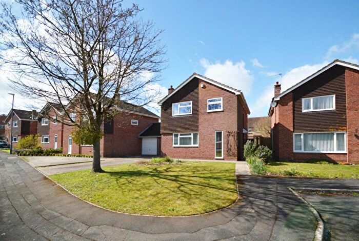 4 Bedroom Detached House For Sale In Morgan Close, Saltford, Bristol, BS31