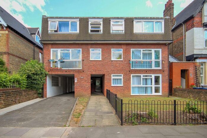 1 Bedroom Flat To Rent In Hamilton Road, London, W5