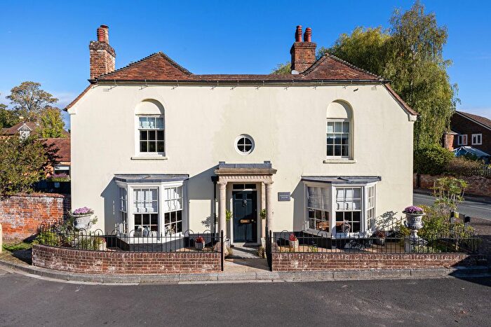 3 Bedroom Semi-Detached House For Sale In Popes Hill, Kingsclere, RG20