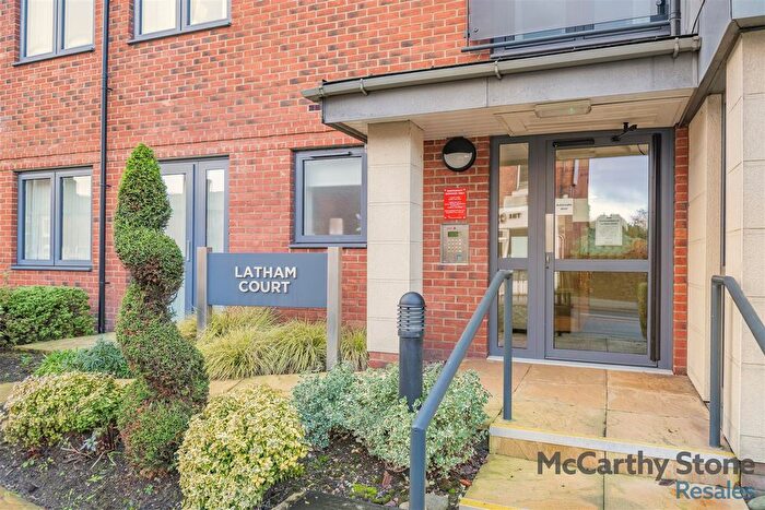 1 Bedroom Flat For Sale In Latham Court, Middlewich Road, Sandbach, Cheshire, CW11