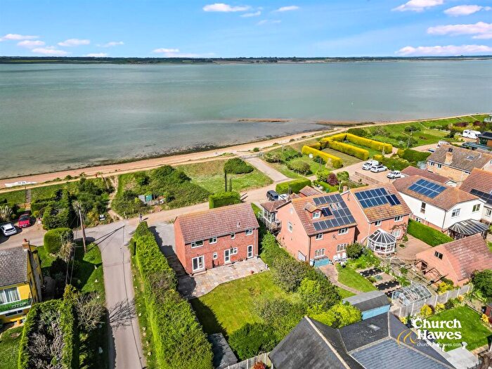 3 Bedroom House For Sale In Sea View Promenade, St. Lawrence, CM0