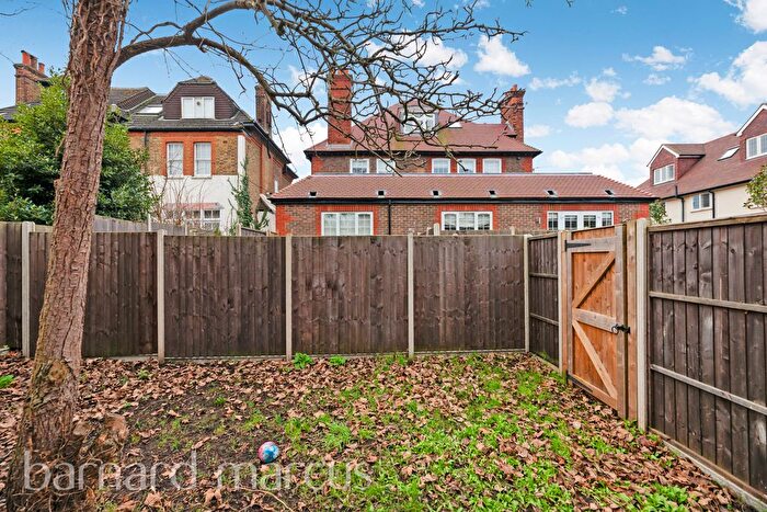 1 Bedroom Flat To Rent In Thrale Road, London, SW16