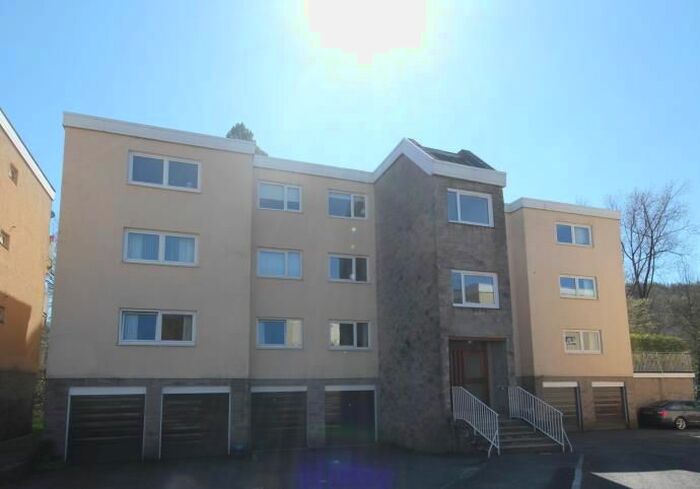 3 Bedroom Flat To Rent In Netherblane, Blanefield, Glasgow, G63