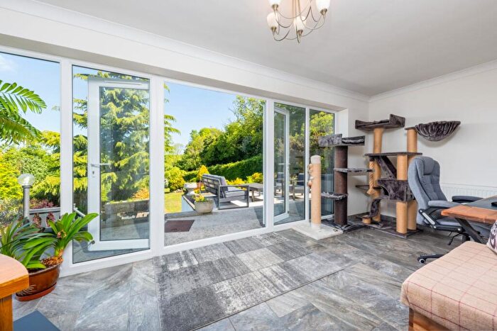 4 Bedroom Detached House For Sale In South Green, Sittingbourne, ME9