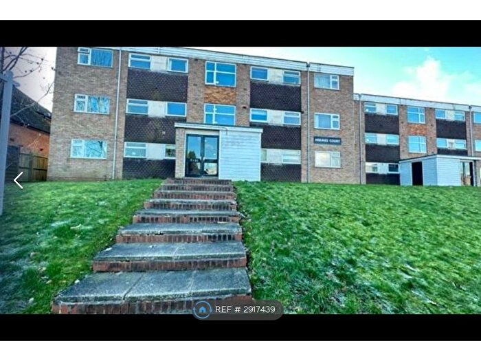 2 Bedroom Flat To Rent In Hermes Court, Birmingham, B74