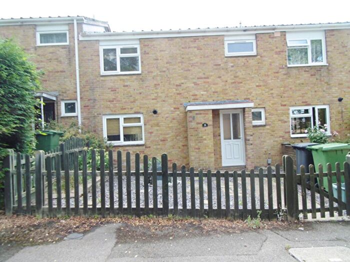 3 Bedroom Terraced House To Rent In Sibelius Close, Brighton Hill, Basingstoke, RG22