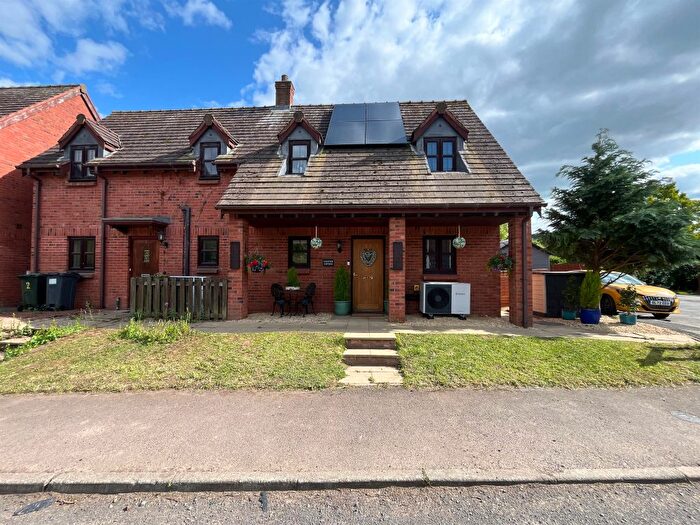 2 Bedroom Semi-detached House For Sale In Pensmill Close, Eardiston, Tenbury Wells, WR15