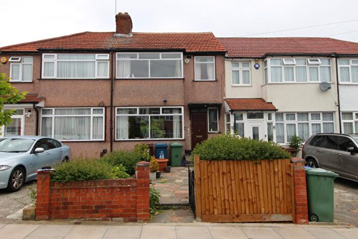 3 Bedroom Terraced House For Sale In Whistler Gardens, Edgware, HA8