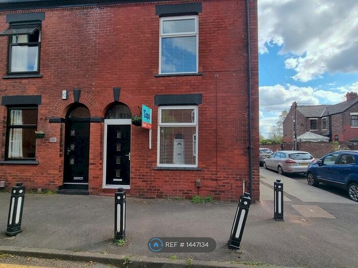 3 Bedroom End Of Terrace House To Rent In Field Street, Droylsden, Manchester, M43