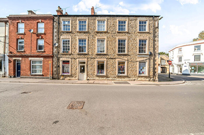 2 Bedroom Apartment For Sale In Marlborough Street, Faringdon, Oxfordshire, SN7