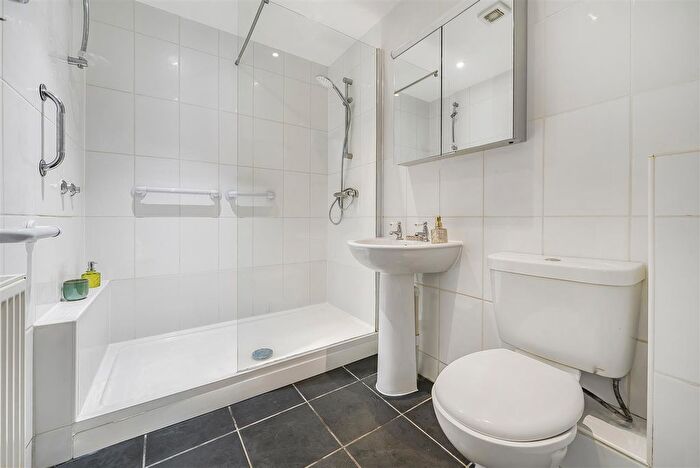 1 Bedroom Cottage To Rent In Church Road, Reading, Arborfield, RG2