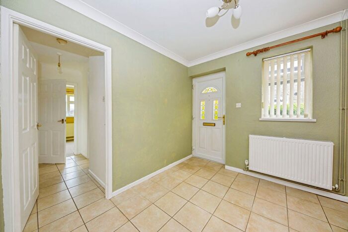 2 Bedroom Bungalow To Rent In Churchill Road, Stamford, PE9