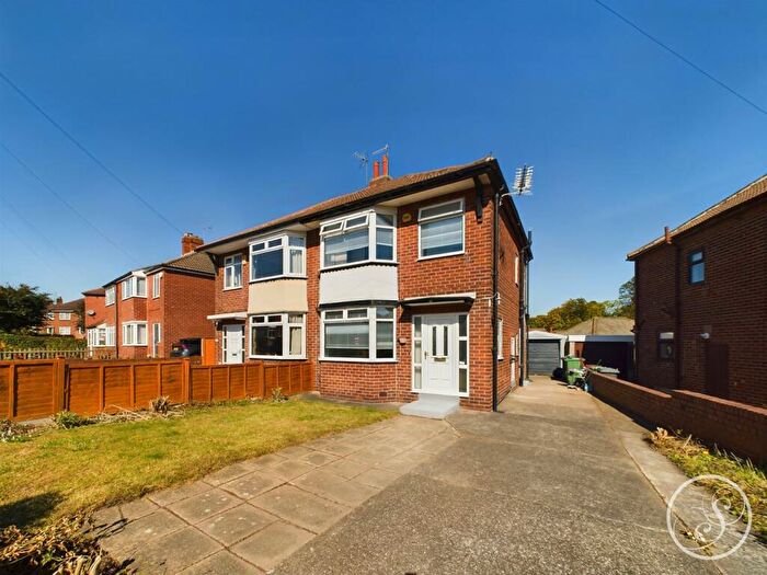 3 Bedroom Semi-Detached House To Rent In Gotts Park Avenue, Leeds, LS12