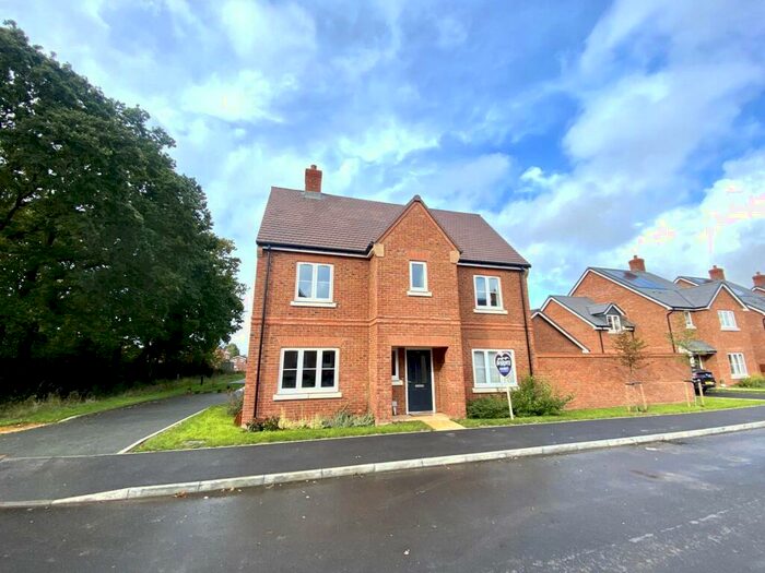 3 Bedroom Detached House To Rent In Hammersley Drive, Ash, GU12