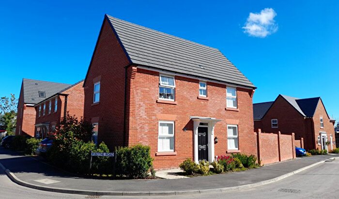 3 Bedroom Detached House To Rent In Newmarket Drive, Fulwood, Preston, Lancashire, PR4