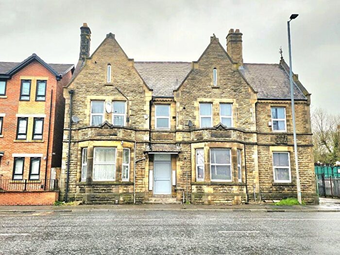 1 Bedroom Flat To Rent In Hyde Road, Gorton, Manchester, M18