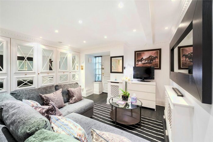 Studio To Rent In Frognal, Hampstead, NW3