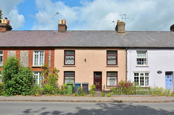 3 Bedroom Terraced House For Sale In Wycombe Road, Princes Risborough, HP27