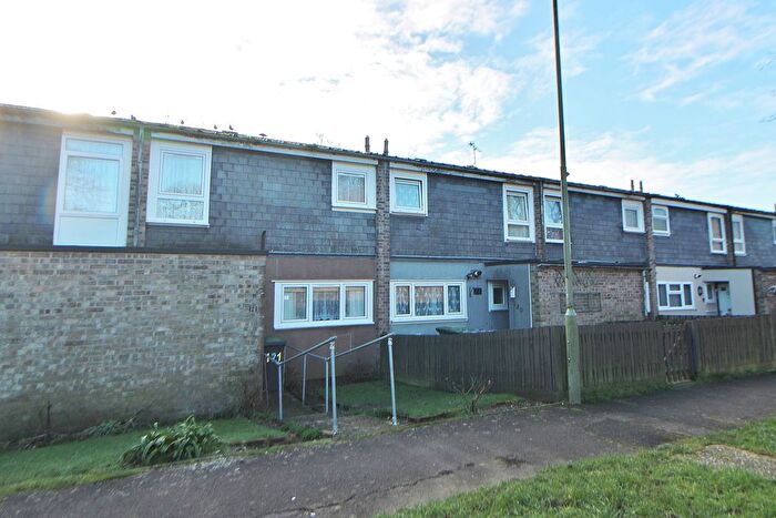 3 Bedroom Terraced House For Sale In Partridge Gardens, Cowplain, PO8