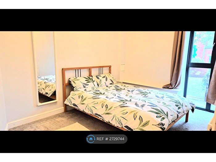 1 Bedroom Flat To Rent In Mill Lane, Bedminster, Bristol, BS3