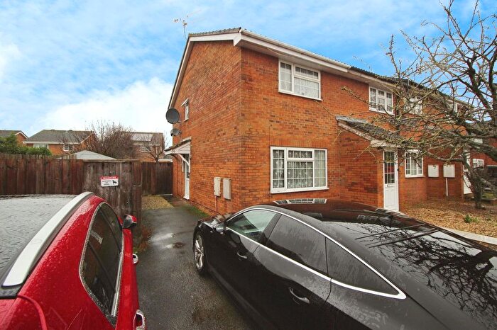 2 Bedroom End Of Terrace House To Rent In Sheerwold Close, Stratton, SN3