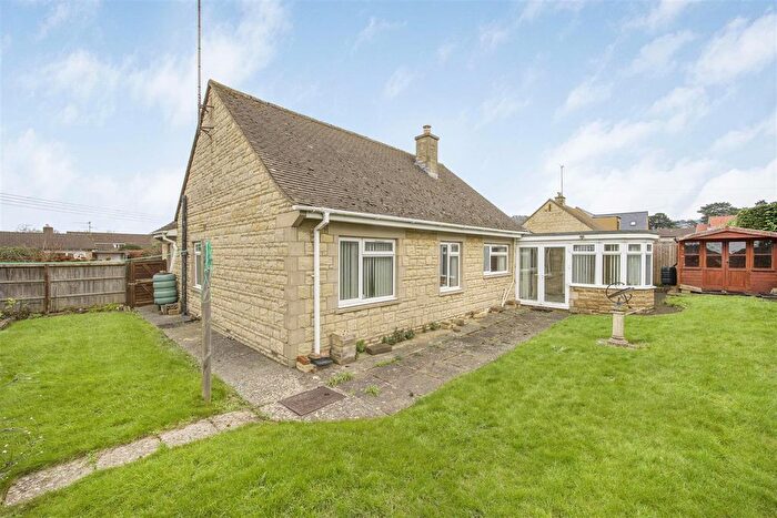 2 Bedroom Detached Bungalow For Sale In Station Road, Bishops Cleeve, Cheltenham, GL52