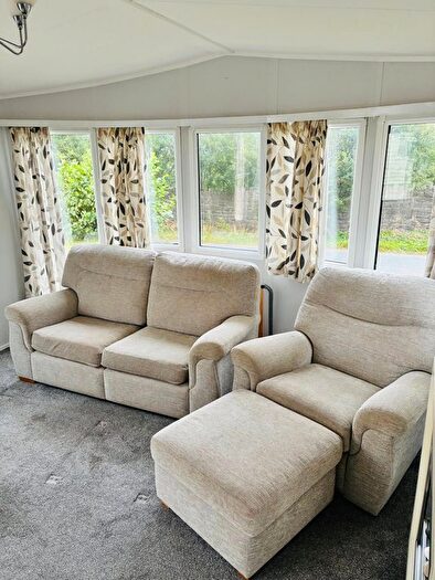 2 Bedroom Mobile/park Home For Sale In Higher Road, Longridge, PR3