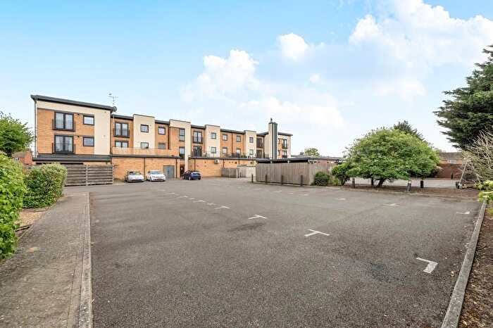 2 Bedroom Flat For Sale In Audley House, Buckingham Road, Bicester, Oxfordshire, OX26