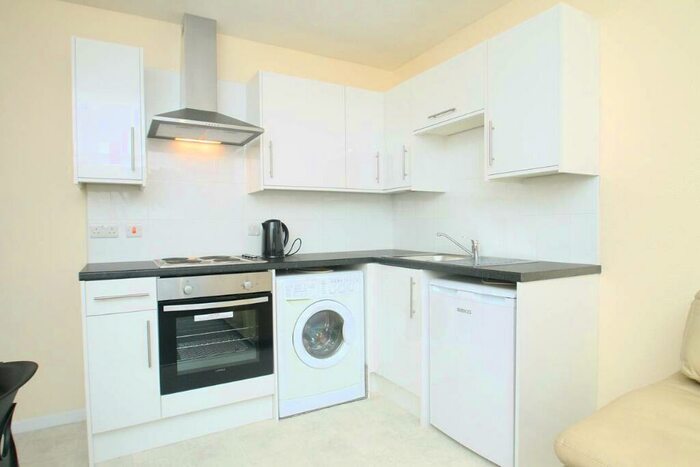 1 Bedroom Flat To Rent In Parkwood Mews, Parkwood St, Keighley, BD21