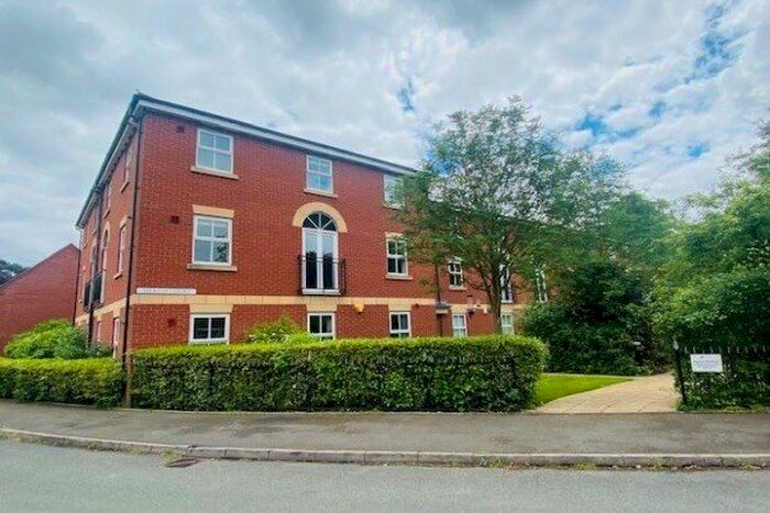 2 Bedroom Flat To Rent In Merlin Court, Burntwood, WS7